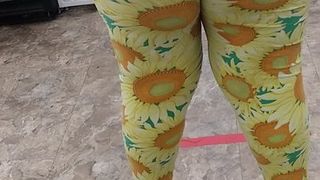 Sunflower Jiggly Booty Episode 2