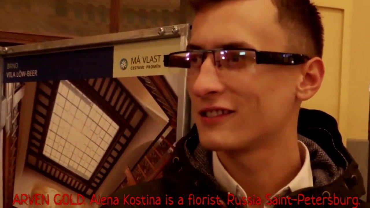 Video : Alena Kostina is a florist. Russia, Saint-Petersburg. Porn Video