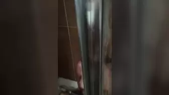 Attractive BIG BREASTED WOMAN MILF playing