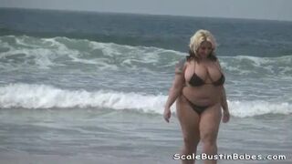 Beach Babe Porsche Dali BIG BODIED WOMAN Butt Licking