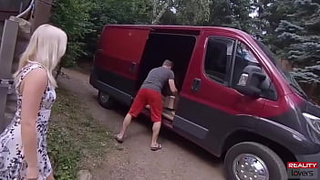 Marilyn Sugar rammed by the delivery fiance