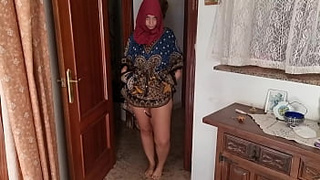 Hijab fuck for 1 withe hubby