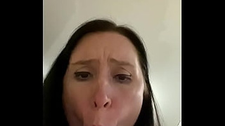 LOOK HOW I'M SWALLOWING A VIRTUAL PENIS. DO YOU WANT A SUCKER?