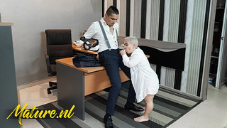 Older Midget Sara 1 Gets Drilled In The Air By Toyboy Cris Angelo