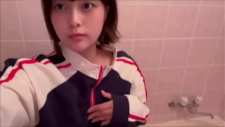 [Karaoke] A plain female college student gets excited when she masturbate in a place where she shouldn't.