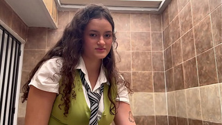Student with enormous boobs rides her teacher to pass engineering