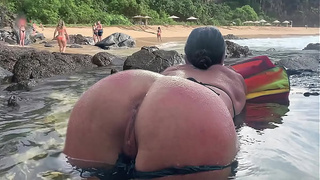 A stranger feeds my cum to fish in front of everyone