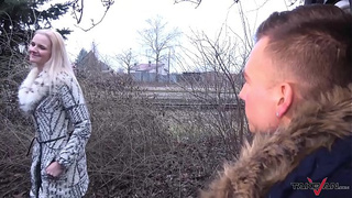 Fresh Czech Tricked into Getting Screwed in a Moving Van