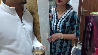 I pounded the enormous milkmaid of my neighbour's ex-wife on the pretext of asking for sugar ( Hindi Audio )