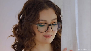Leana Lovings Moans As She Gets Stretched Out By A Gigantic Rod