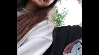 18 YO tinder date likes a hard fuck with a stranger just met in the park