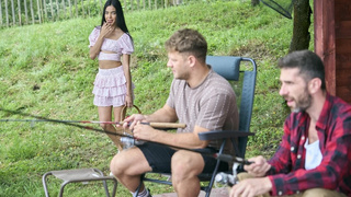 MASSIVE CATCH - Skank rides 2 fishermen on the nature