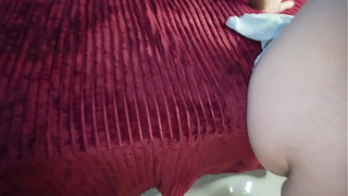 My sister-in-law trims her hair for me.