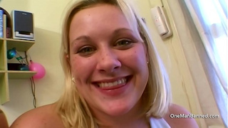 BF watches his chubby wifey getting pounded by a thin lover