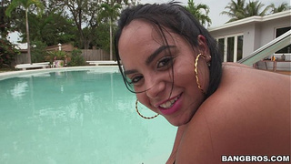 Gigantic booty on this Cuban chick