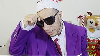 CHRISTMAS SEX - Stepfather celebrates Christmas with his pretty, curvy stepdaughter