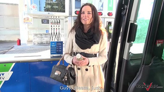 Ride to airport exchanged for riding the dick in driving car