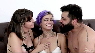 Fucking my wifey's little bum and the purple-haired bitch's cunt was a sensational fuck.
