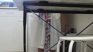 Cute French mom gets her anus banger hard in the bakery
