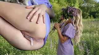 Fingering horny cunt multiple cums squirt