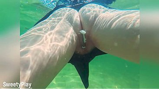 Cream-pie underwater - Stranger jizz inside my cunt on the beach