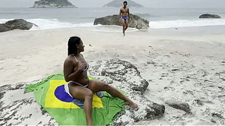 I went to the beach with my man and we had sex in public (COMPLETE STORY ON RED)