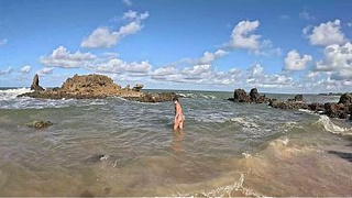 Taking advantage of the scenery and coral reefs of Tambaba beach to show off my sweet body.
