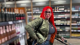 Spontaneous sex date—he won't forget this shopping trip anytime soon.